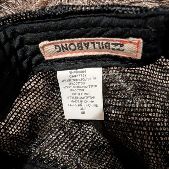 Billabong Womens Adjustable Trucker Hat B&W Beach Surfer Graphic NWOT - Picture 6 of 6